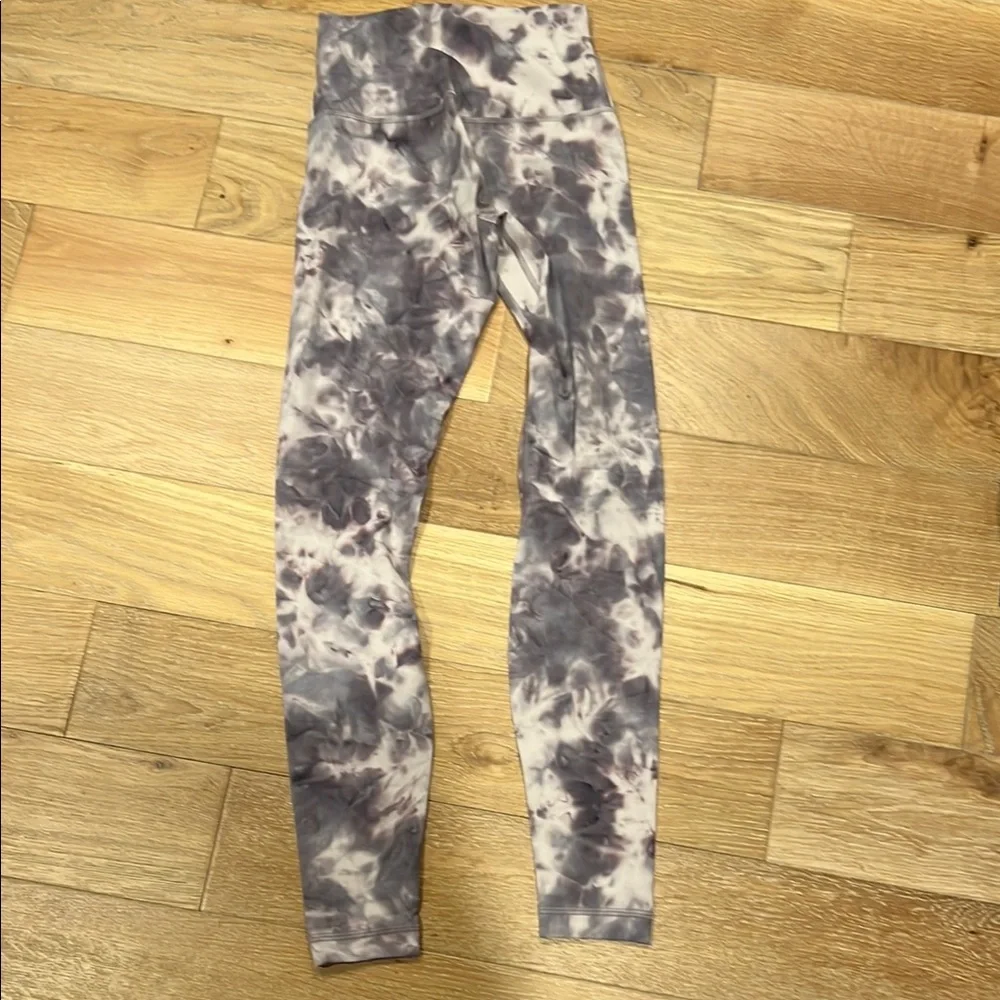 lululemon athletica align Purple‎ Tie-Dye Leggings size 4